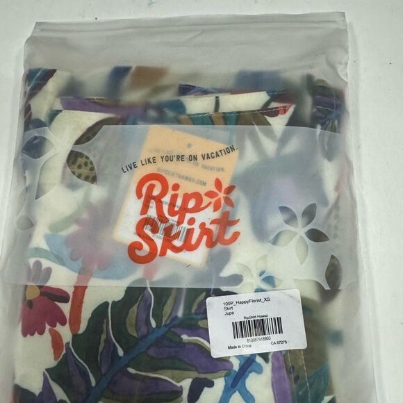 RipSkirt Hawaii Floral Design Skirt - Picture 1 of 8